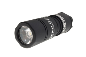  Armytek Partner C1 v3    XP-L