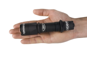  Armytek Dobermann Pro   XHP35 High Intensity