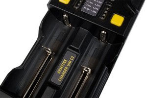    Armytek Uni C2   