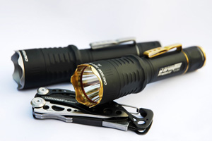    Armytek Predator  