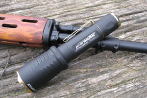    Armytek Predator  